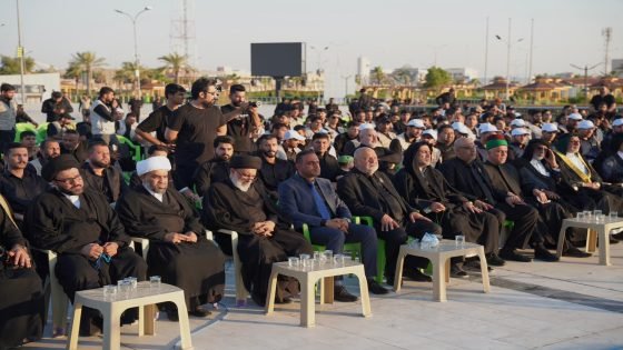 النائب الإداري لمحافظ البصرة يشارك في مراسم رفع الراية الحسينية التي نظمتها العتبة العباسية المقدسة في البصرة
