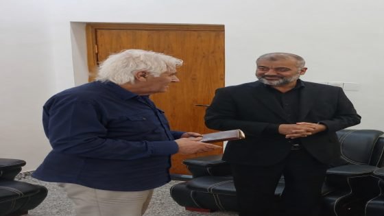 السيد محافظ البصرة يعلن عن اقامة احتفالية بمناسبة اليوم العالمي للعمل التطوعي لتكريم المتطوعين المتميزين والساندين و الفرق التطوعية المتميزة