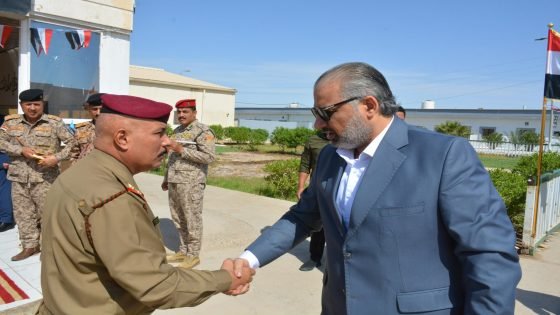 الساعدي يناقش مستجدات الوضع الأمني وسبل فرض القانون في مقر قيادة عمليات ميسان