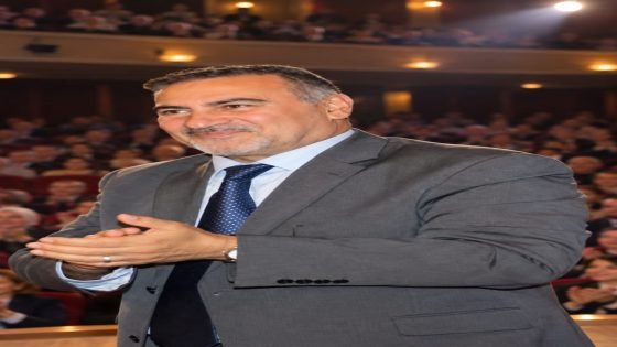 الكاتب والناقد كاظم ابو جويدة يغرد في مساحة ماكتبه الدكتور عزيز جبر في مسرحية رئيسة التحرير..